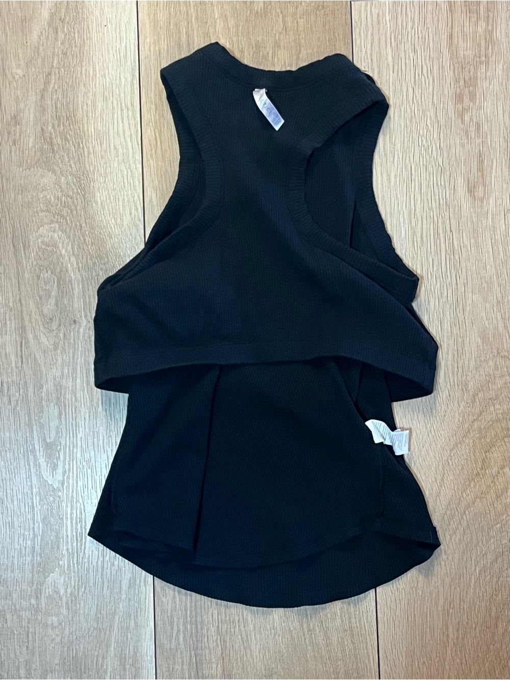 Fabletics Black Ribbed Muscle Tank - Picture 8 of 11
